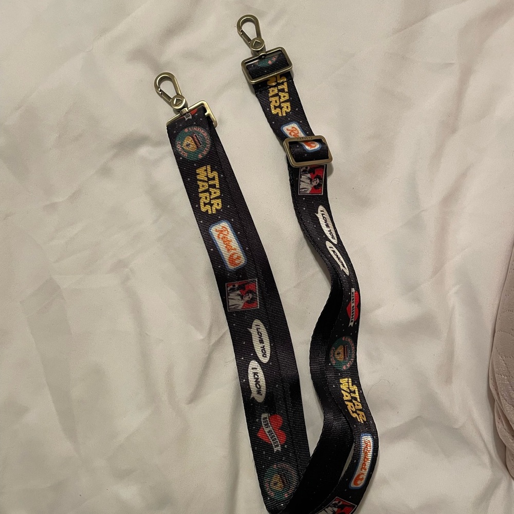 Star Wars Harvey seatbelt click-n-carry strap